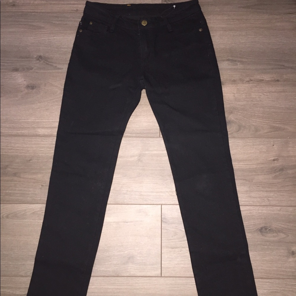ONLY jeans size 27 low rise